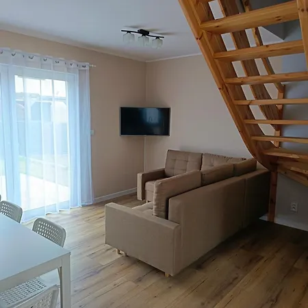 Dom Na Rumiankowej *