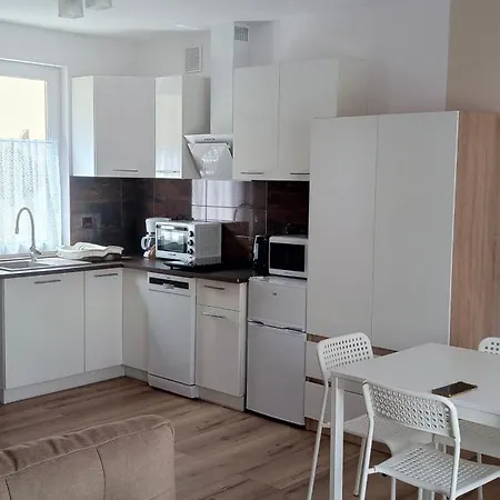 Dom Na Rumiankowej * Rewal