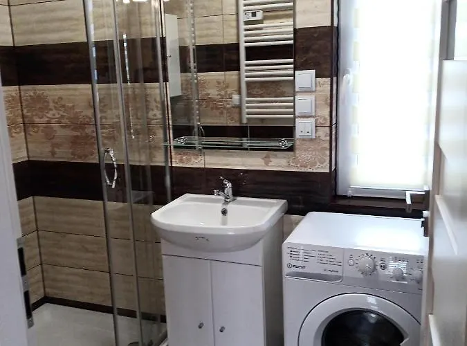 Dom Na Rumiankowej 別荘 *