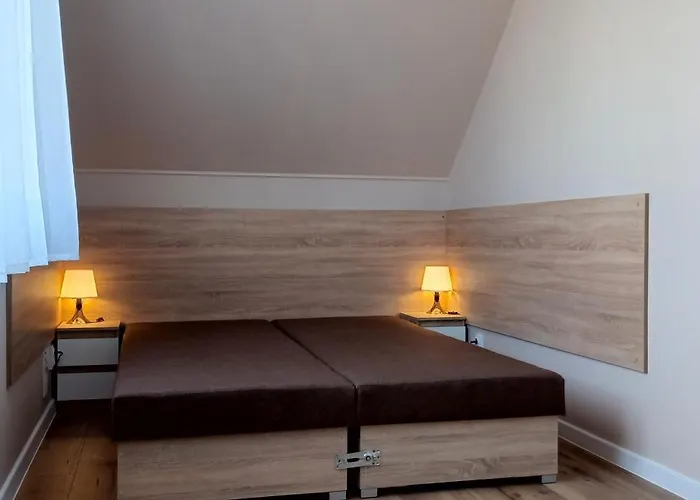 Dom Na Rumiankowej 別荘 *